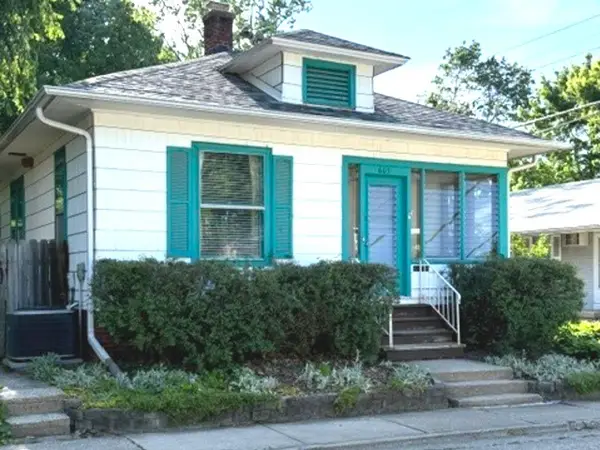 605 S Walnut Street, Urbana, IL 61801