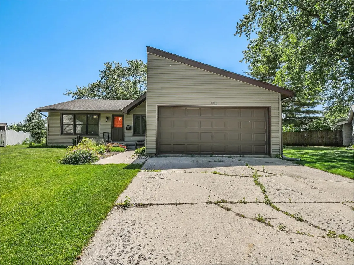 1911 Ash Court, Aurora, IL 60506 - #1