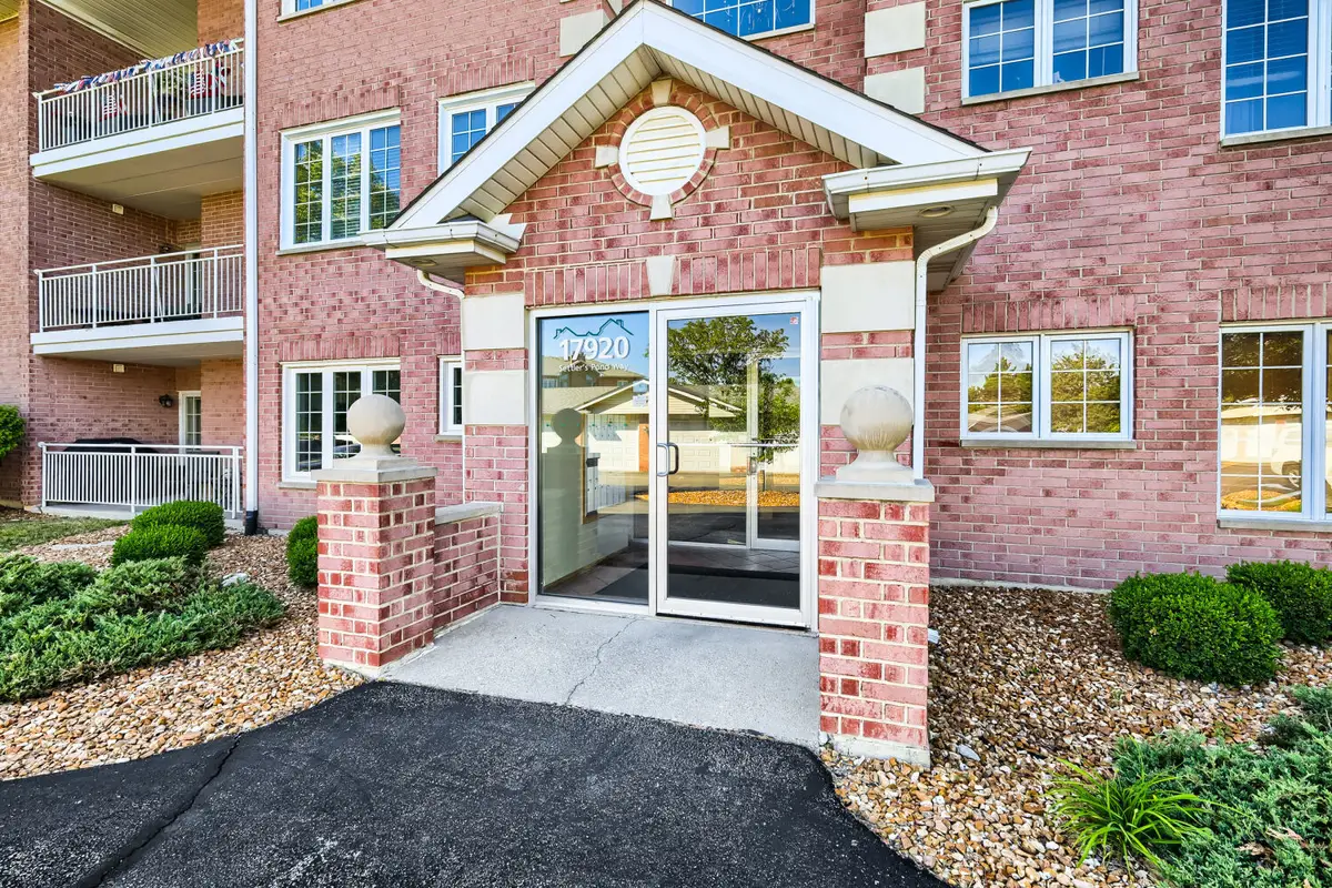 17920 Settlers Pond Way #3A, Orland Park, IL 60467 - #1