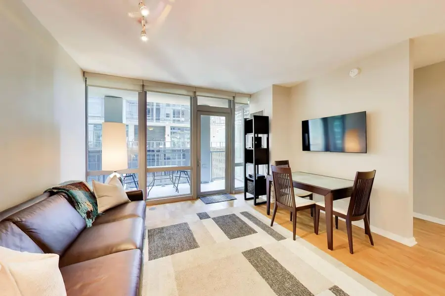 160 E Illinois Street #1007, Chicago, IL 60611 - #2