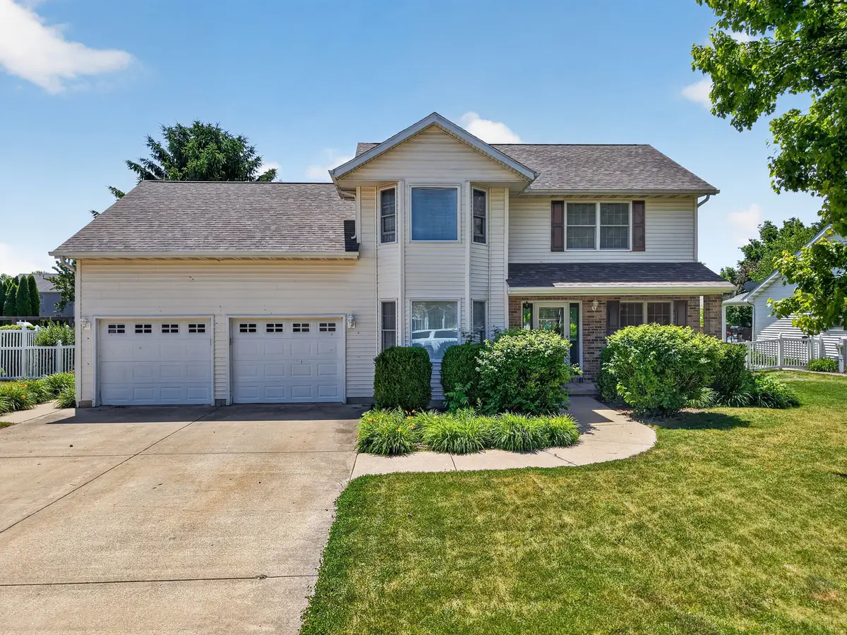 817 Adrienne Avenue, Ottawa, IL 61350 - #1