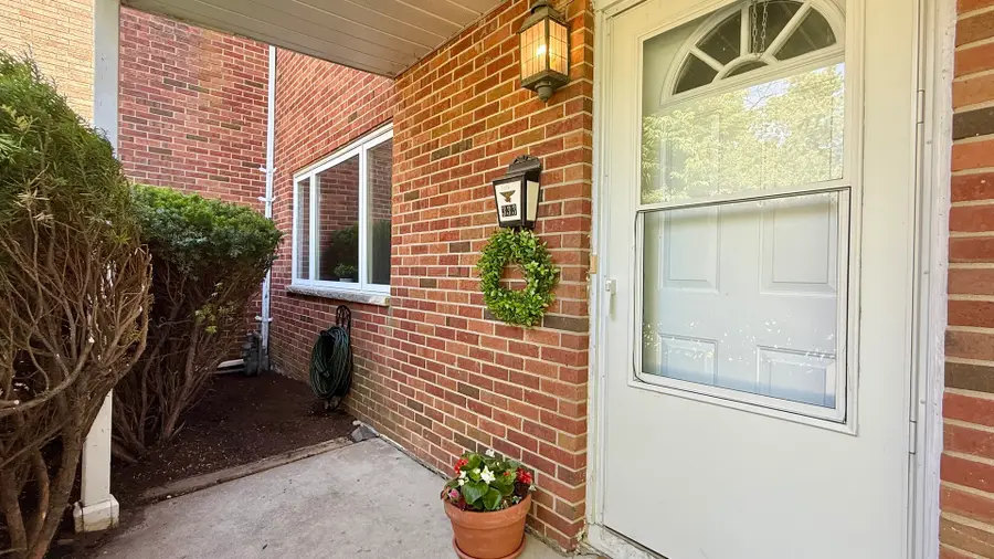 333 Cherry Valley Road, Vernon Hills, IL 60061 - #2