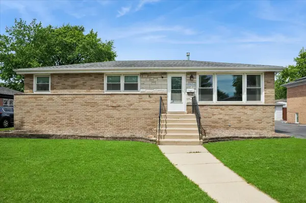 17654 70th Court, Tinley Park, IL 60477