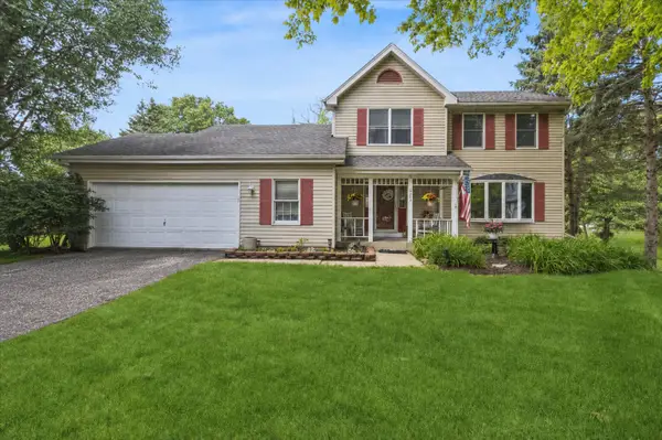 810 Jennifer Court, Algonquin, IL 60102