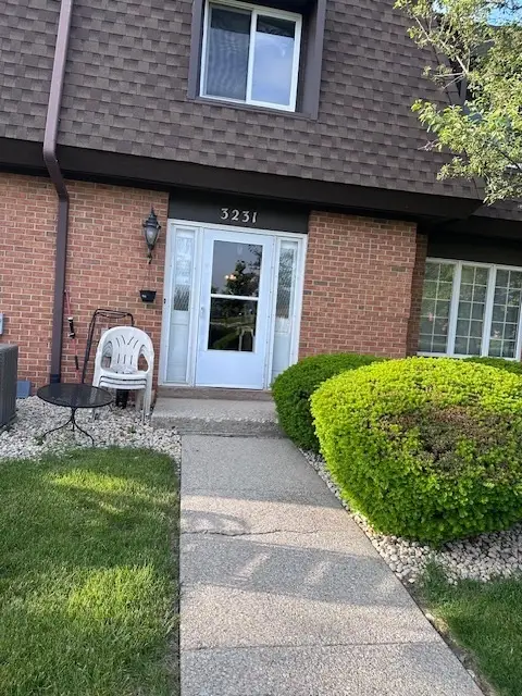 3231 Chestnut Drive, Flossmoor, IL 60422 - #1