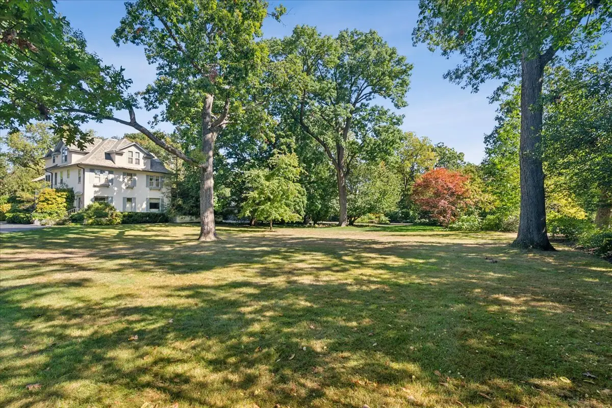 490 College Road, Lake Forest, IL 60045 - #1