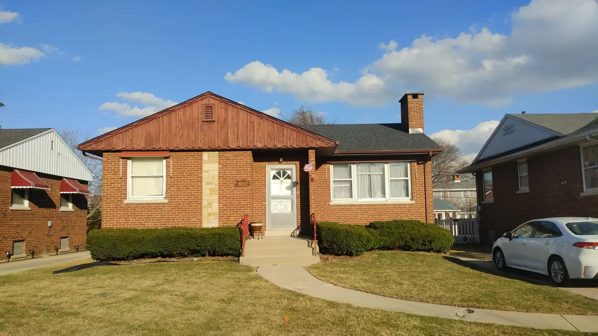 2237 Sunnyside Avenue, Westchester, IL 60154 - #1