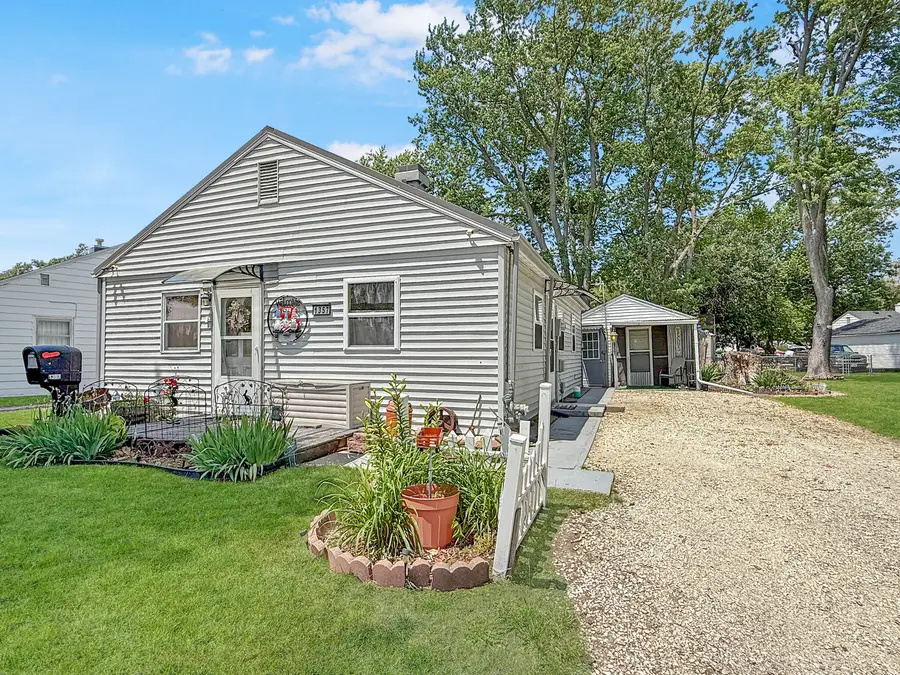 1357 Fairlawn Drive, Rantoul, IL 61866 - #2
