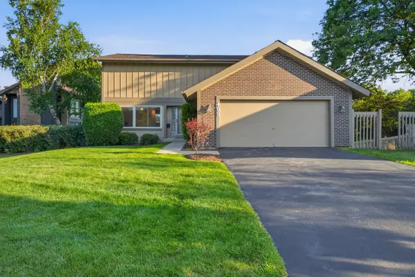 499 Carlsbad Trail, Roselle, IL 60172