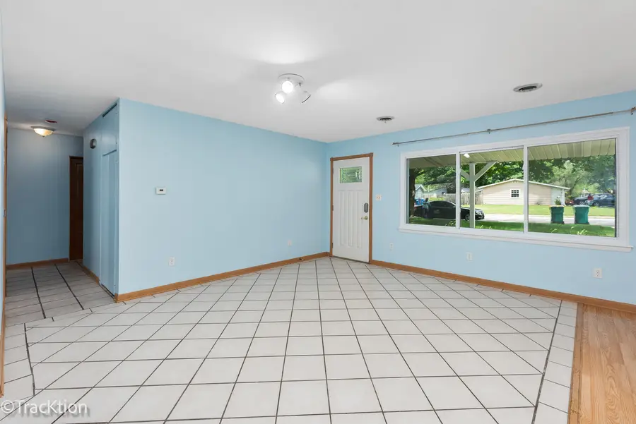 34 Scarsdale Road, Montgomery, IL 60538 - #2