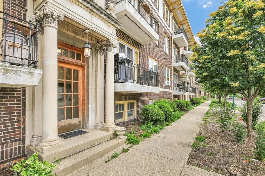 410 N Prairie Street #14, Champaign, IL 61820 - #2