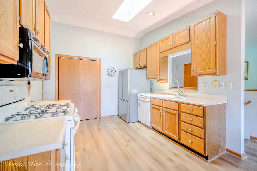 1841 Kerrybrook Court #1841, Sycamore, IL 60178 - #3