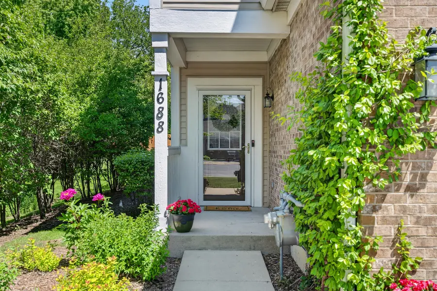 1688 Yellowstone Court #47, Crystal Lake, IL 60014 - #3