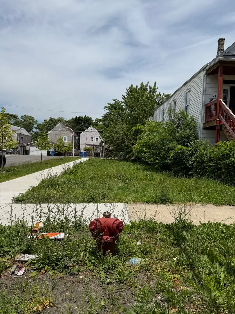 2056 W 52nd Place, Chicago, IL 60609 - #1