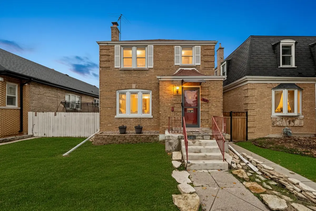 3833 Oak Park Avenue, Berwyn, IL 60402 - #1