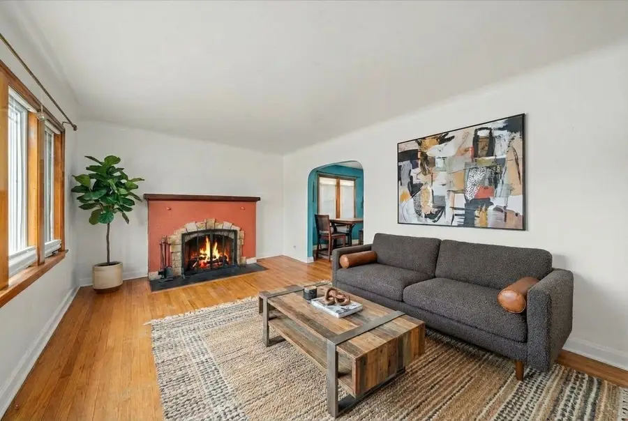 3833 Oak Park Avenue, Berwyn, IL 60402 - #2