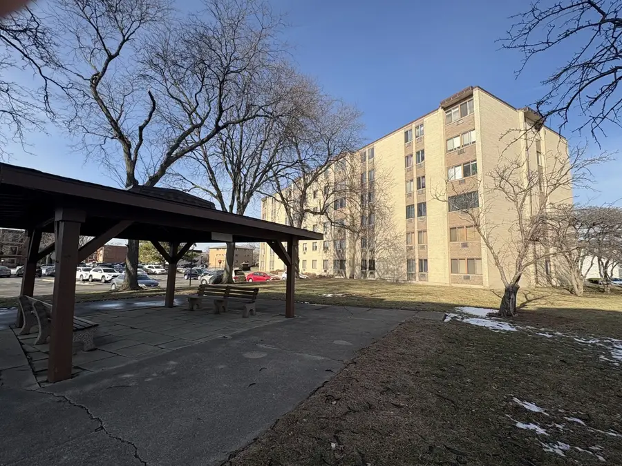 9725 S Karlov Avenue #305, Oak Lawn, IL 60453 - #3