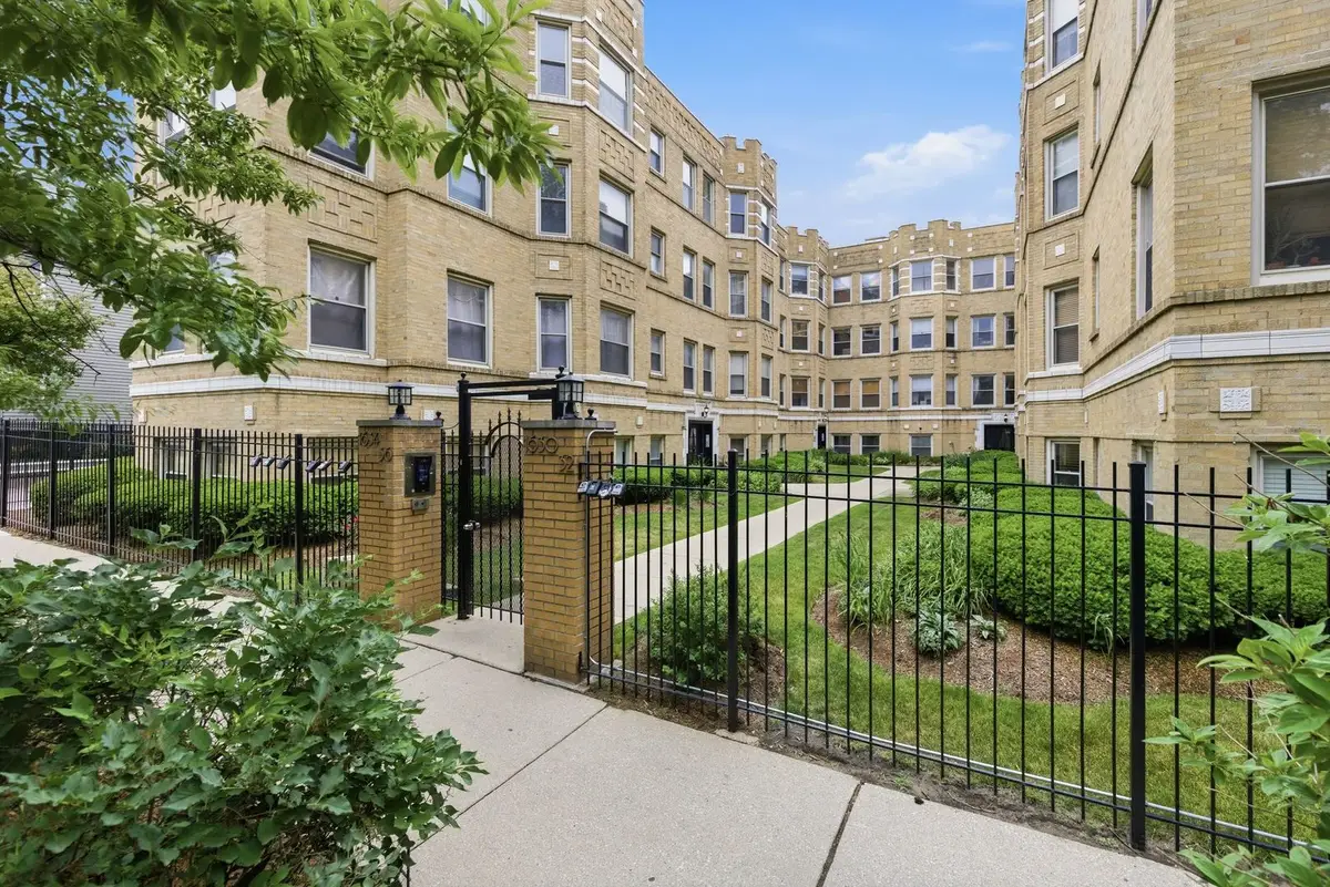 1634 W Columbia Avenue #1N, Chicago, IL 60626 - #1