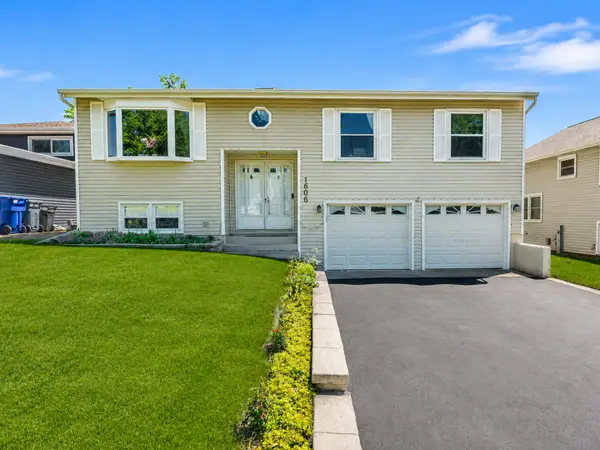 1606 Wilson Avenue, Wheaton, IL 60189