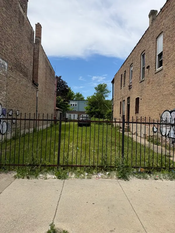 5540 S Racine Avenue, Chicago, IL 60636