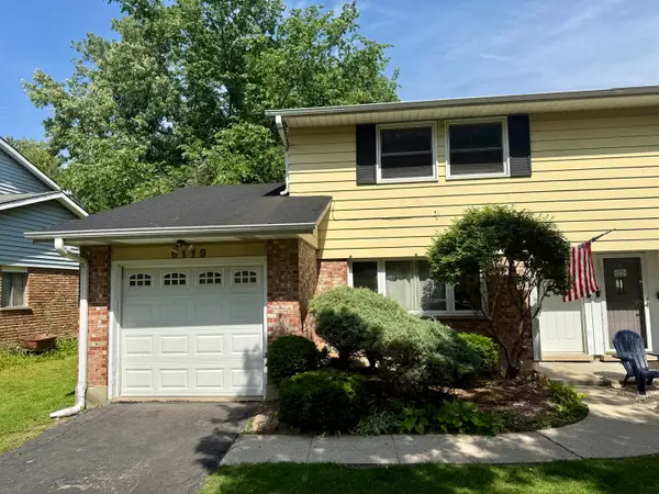 6119 Lane Place, Downers Grove, IL 60516