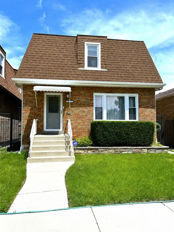 3912 W Marquette Road, Chicago, IL 60629