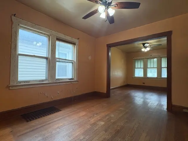 826 Circle Avenue, Forest Park, IL 60130 - #3
