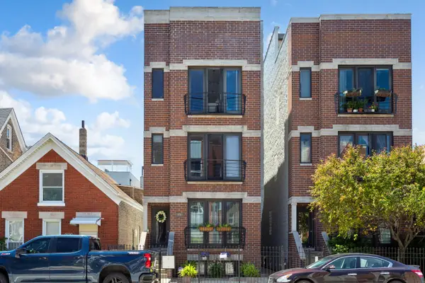 2449 W Augusta Boulevard #3, Chicago, IL 60622