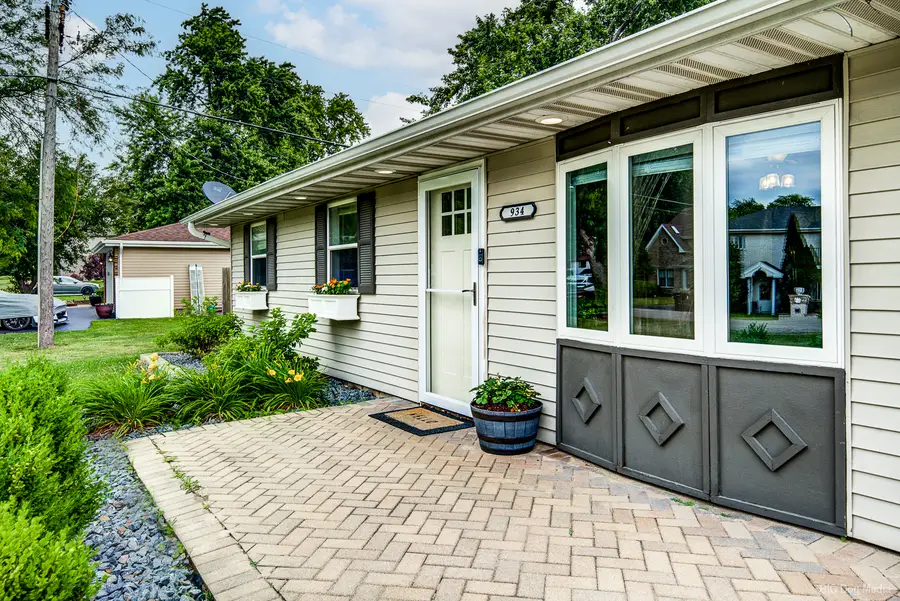 934 Ogden Road, New Lenox, IL 60451 - #3