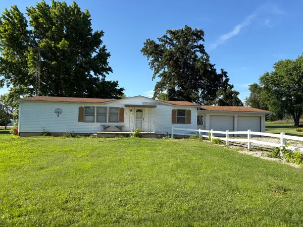 173 Greenview Road, Centralia, IL 62801