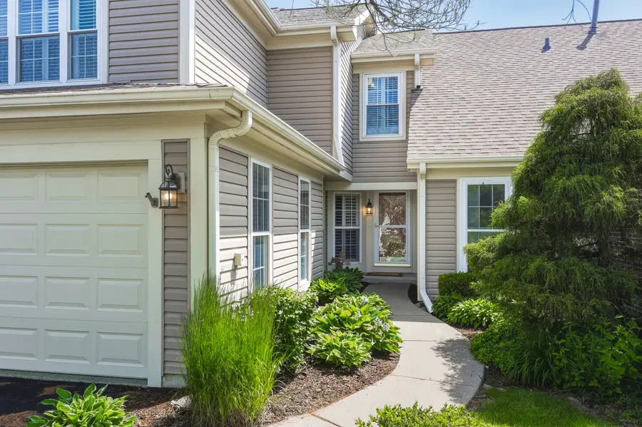 702 Clover Hill Court, Elk Grove Village, IL 60007 - #2