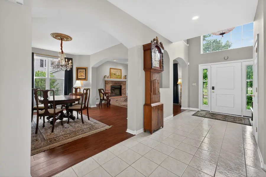 2560 Mc Duffee Circle, North Aurora, IL 60542 - #2