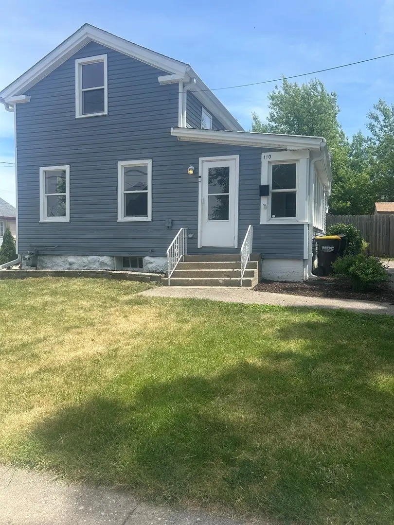 110 N Seminary Avenue, Woodstock, IL 60098 - #1