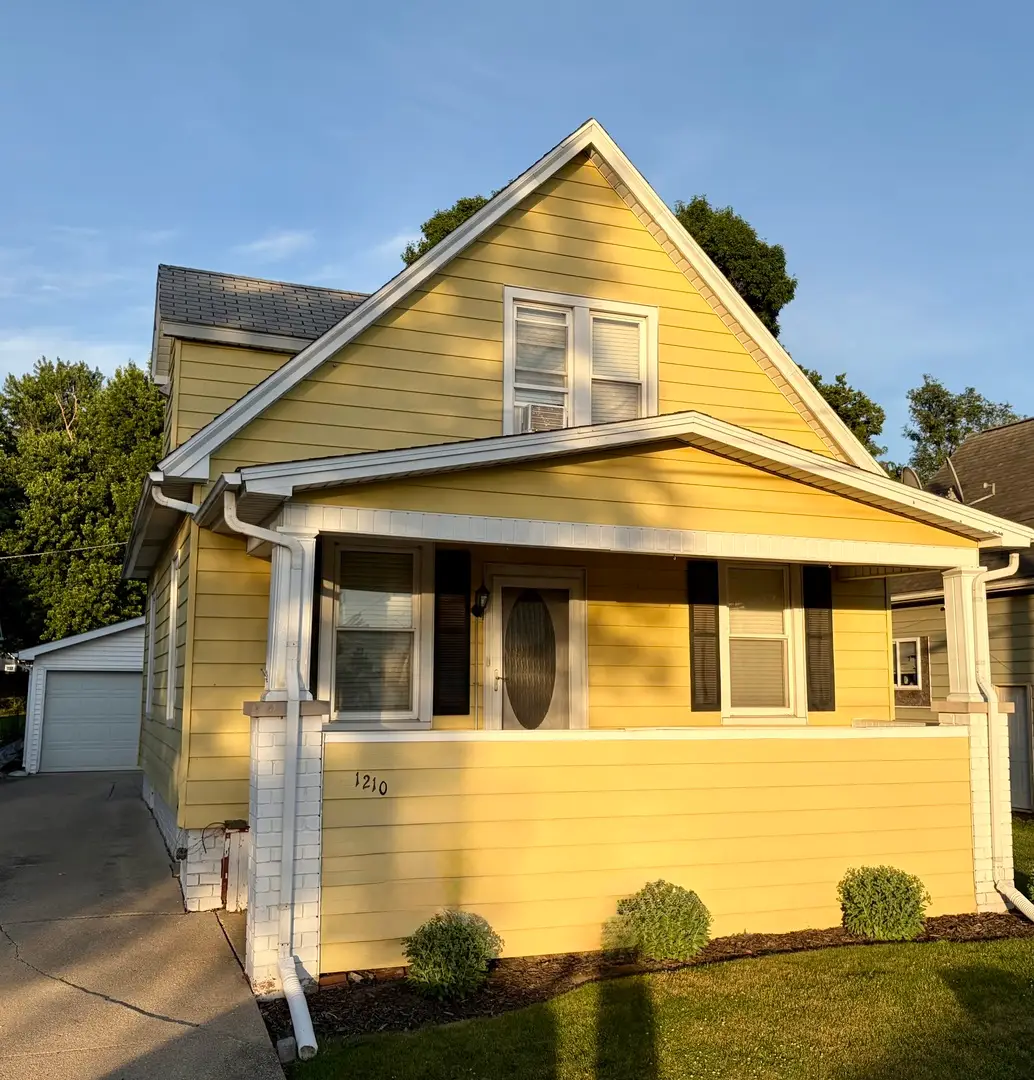 1210 S Oak Street, Bloomington, IL 61701 - #1