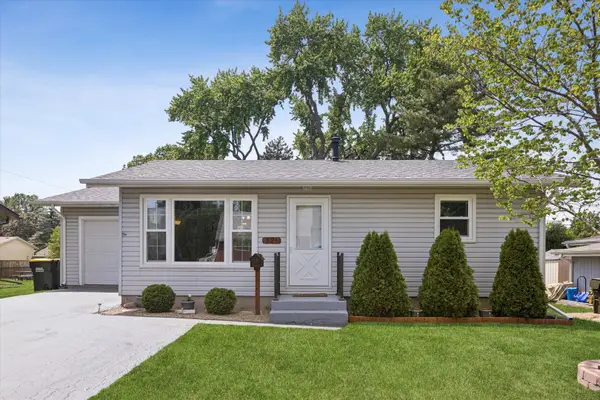 221 Koch Drive, Genoa, IL 60135