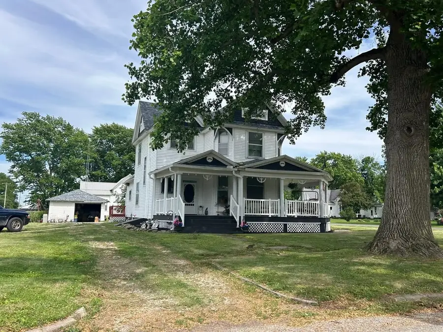 108 S Gray Street, Sidell, IL 61876 - #2