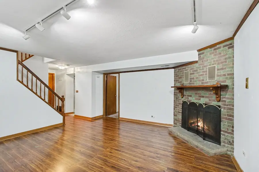 1714 Kingston Lane, Schaumburg, IL 60193 - #3