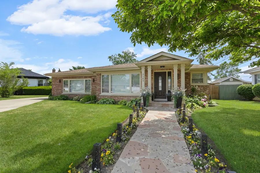 7145 Greenwood Street, Morton Grove, IL 60053 - #3