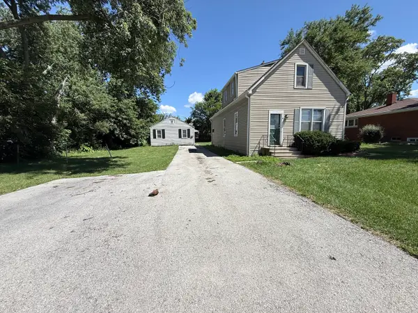 19 W 36th Place, Steger, IL 60475