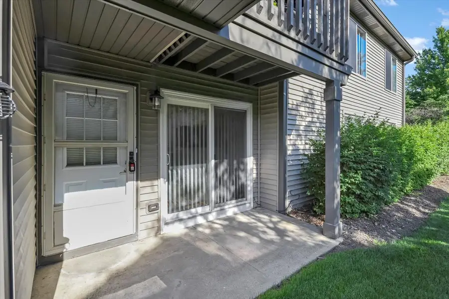 329 Grissom Court #329, Hoffman Estates, IL 60169 - #2