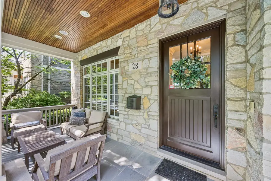 28 S Adams Street, Hinsdale, IL 60521 - #2