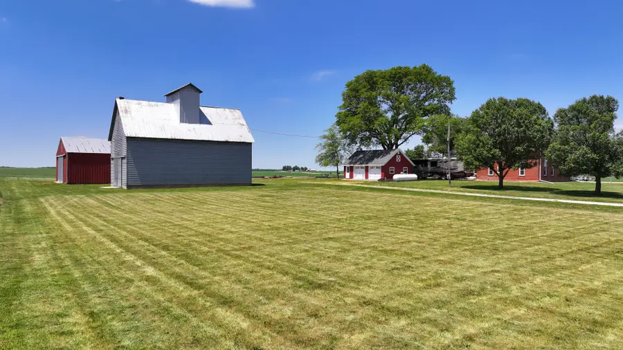 17331 Hillside Road, Morrison, IL 61270 - #2