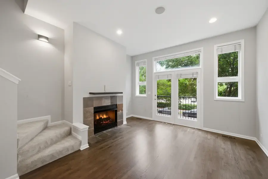 1225 N Sedgwick Street #1225, Chicago, IL 60610 - #3