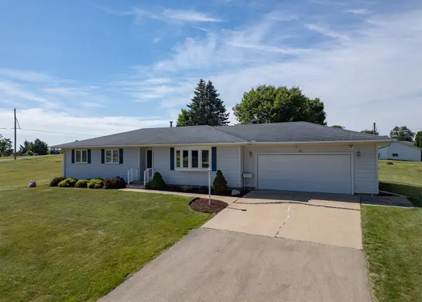 710 1st Avenue, Fulton, IL 61252