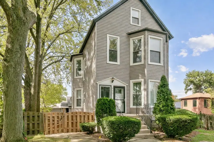 9412 S Homan Avenue, Evergreen Park, IL 60805 - #2