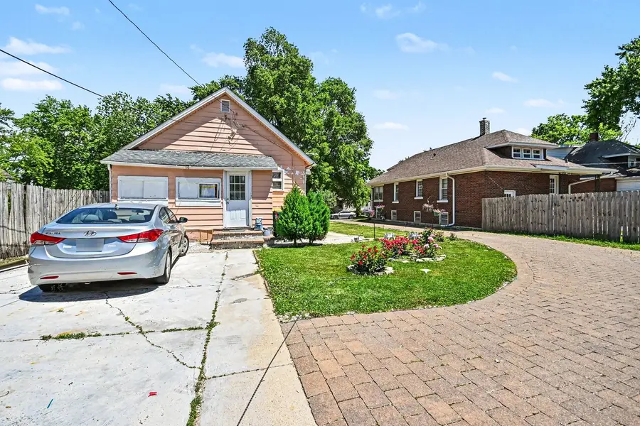 919 N Center Street, Joliet, IL 60435 - #3