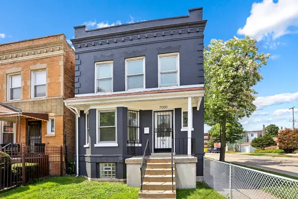 7000 S Eberhart Avenue, Chicago, IL 60637