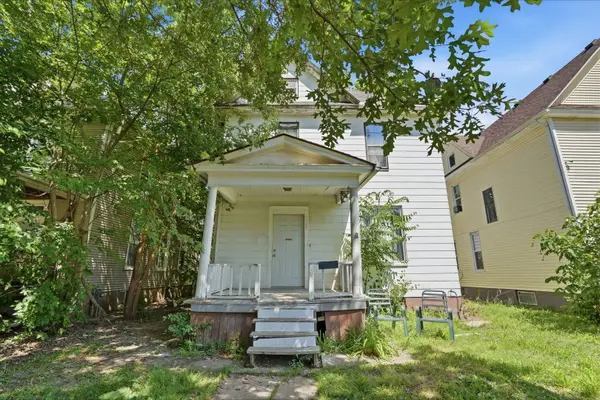 1205 14th 1/2 Street, Rock Island, IL 61201
