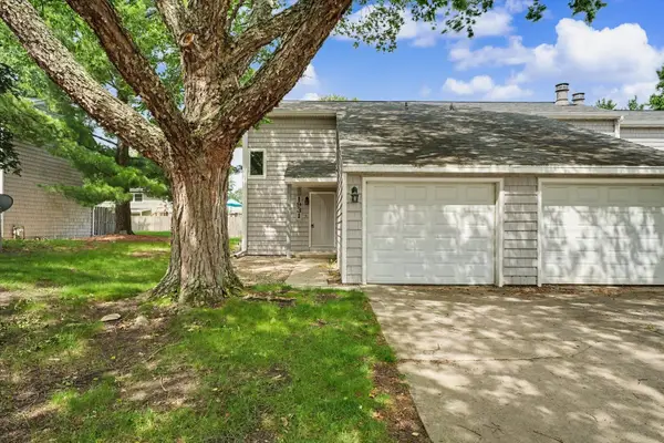 1931 Blackthorn Drive #1931, Champaign, IL 61821