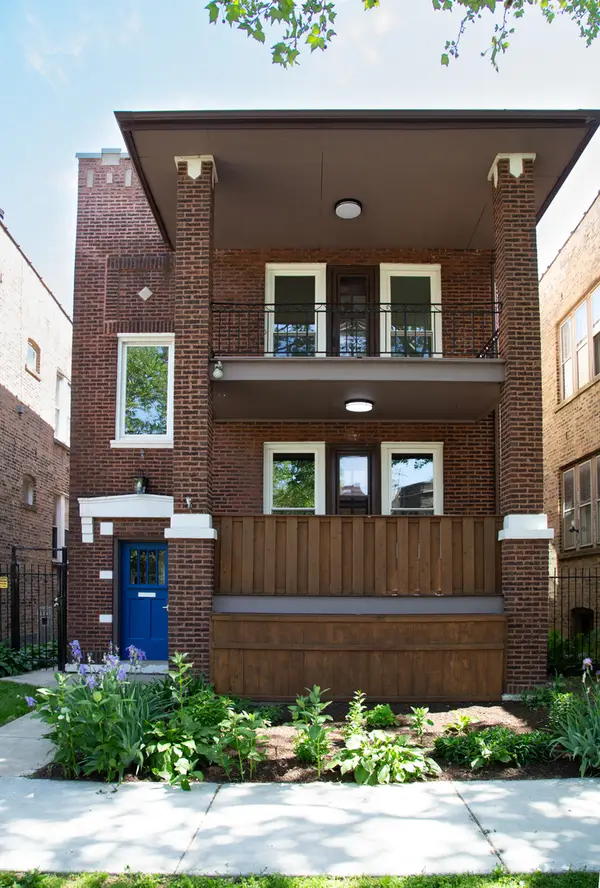 4727 W Schubert Avenue, Chicago, IL 60639
